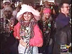 ຜິວເນື້ອສີຂາໃຫຍ່ຕາມທໍາມະຊາດຂອງໄວລຸ້ນແລະຜິວເນື້ອສີຂາວ braces threesome Cream Queens